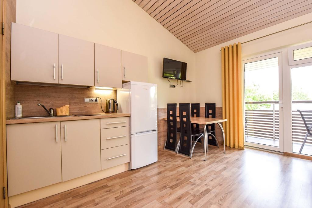 Apartamentai Trys Pusys Šventoji Zewnętrze zdjęcie